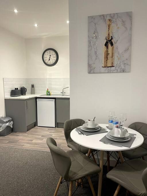 #4Bs 1 Bed Serviced Apartment Derby Exteriér fotografie